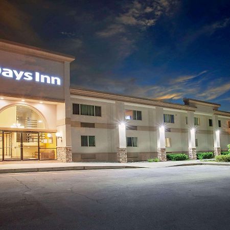 Days Inn By Wyndham Shrewsbury Worcester מראה חיצוני תמונה